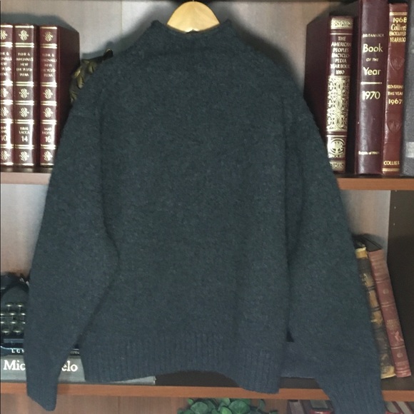 Ralph Lauren Grey Sweater boy’s medium - Picture 2 of 4
